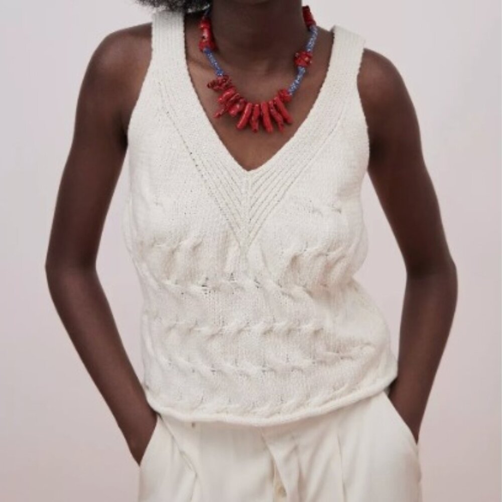 Zara Woman's Cable Knit Sleeveless Vest Tank Top Sweater Size S Style 5755/033